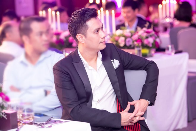 Thời gian gần đây, Việt Anh là cái tên được nhiều người chú ý sau khi anh tham gia hàng loạt những phim truyền hình gây sốt như Người phán xử, Sống chung với mẹ chồng…