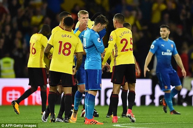 Ozil đang có phong độ thấp nhất trong nhiều năm qua. Ảnh: Getty.