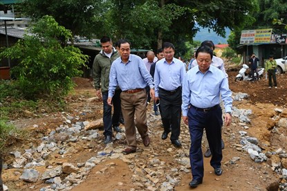 Bộ trưởng Trần Hồng Hà: "Nơi nào có nguy cơ sạt lở cao phải có phương án khắc phục kịp thời"