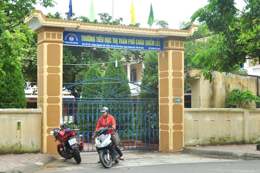 Bảo vệ trường tiểu học bị tố dâm ô học sinh lớp 2 trong nhà vệ sinh - Ảnh 1. Bảo vệ trường tiểu học bị tố dâm ô học sinh lớp 2 trong nhà vệ sinh - Ảnh 1.