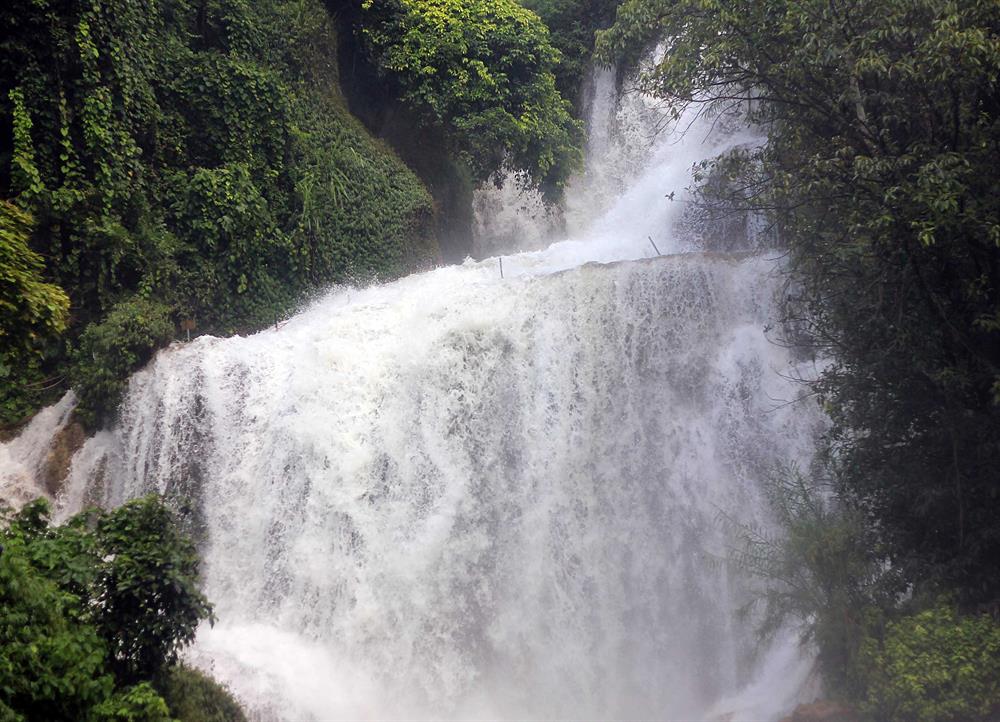 Khung cảnh đẹp mang nét kì vĩ, to lớn. Ảnh. Đinh Huy
