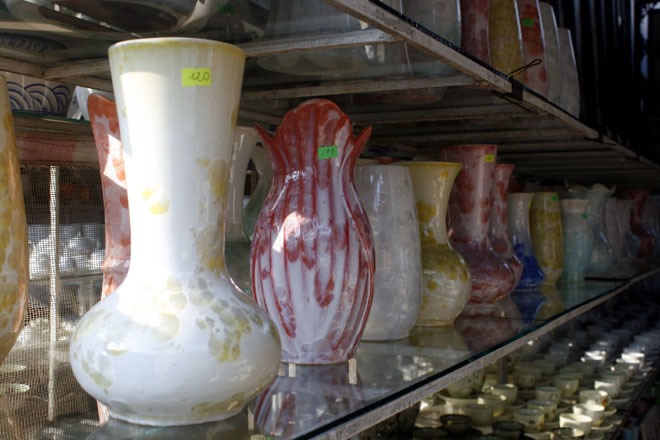 Sản phẩm bình gốm. Ảnh: Khuê Văn Trường.