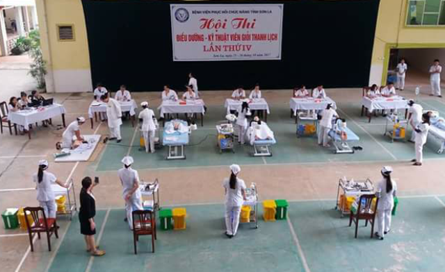 Các thí sinh thi tại hội thi. Ảnh: Lường Thị Chuyển