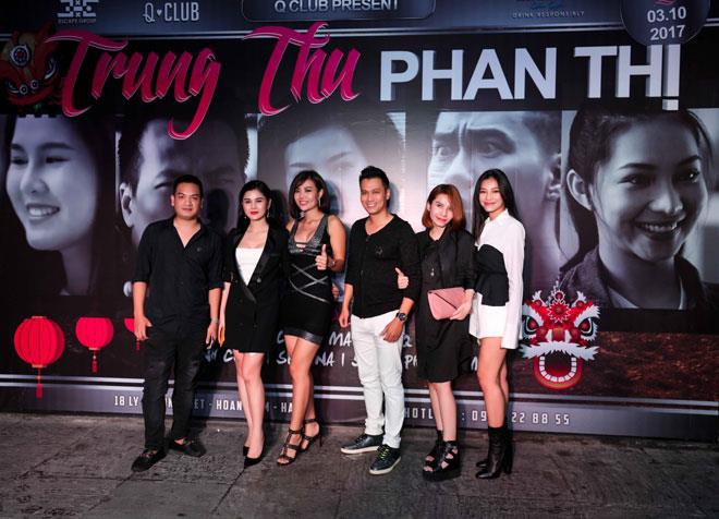 tập đoàn Phan Thị bất ngờ hội ngộ trong bữa tiệc Trung Thu tại một quán Bar nổi tiếng tại thành phố Hà Nội.