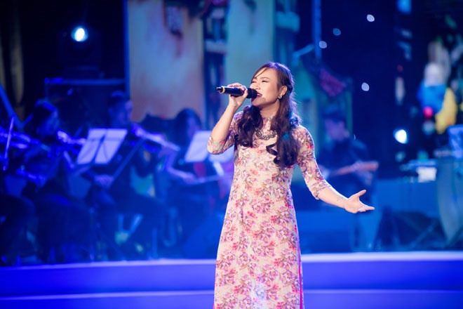 “Sóng đàn Hà Nội”. Chương trình do Bộ Văn hóa, Thể thao và Du lịch, Học viện Âm nhạc Quốc gia Việt Nam phối hợp với Báo Điện tử Đảng cộng sản tổ chức nhân kỷ niệm 63 năm ngày Giải phóng Thủ đô (10/10/1954 – 10/10/2017)