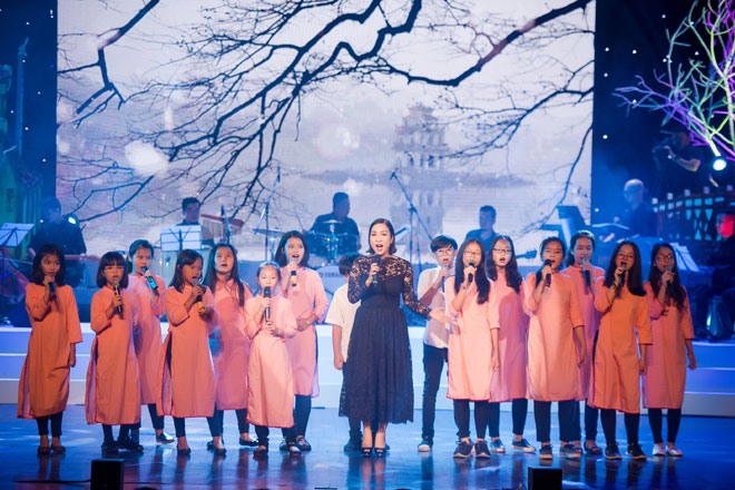 ... Diva Mỹ Linh v.v...