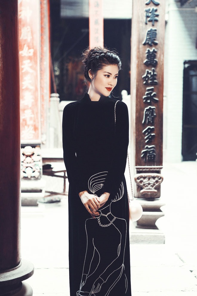 Và đâu đó chính là hình ảnh của Thu Hằng, không quá ồn ào, vẫn âm thầm thể hiện bản lĩnh của mình với nhiều thành công đáng tự hào.