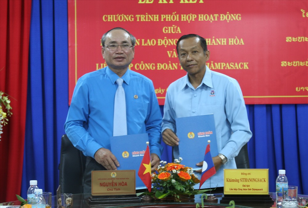 Tùy theo nhiệm vụ và quyền của mỗi đơn vị việc hợp tác giữa LĐLĐ Khánh Hòa và Liên hiệp CĐ tỉnh Chămpasack mỗi năm sẽ tổ chức 1 đoàn học tập kinh nghiệm. Ảnh: T.T