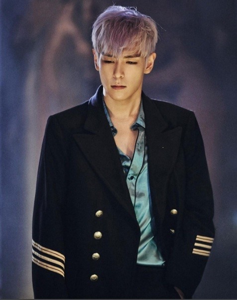 Mới đây, do áp lực từ luận quá mạnh mẽ khi lùm xùm hút cần sa nổ ra, TOP (Bigbang) đã sử dụng thuốc ngủ quá liều dẫn đến sốc thuốc dẫn đến hôn mê bất tỉnh và phải nhập viện.