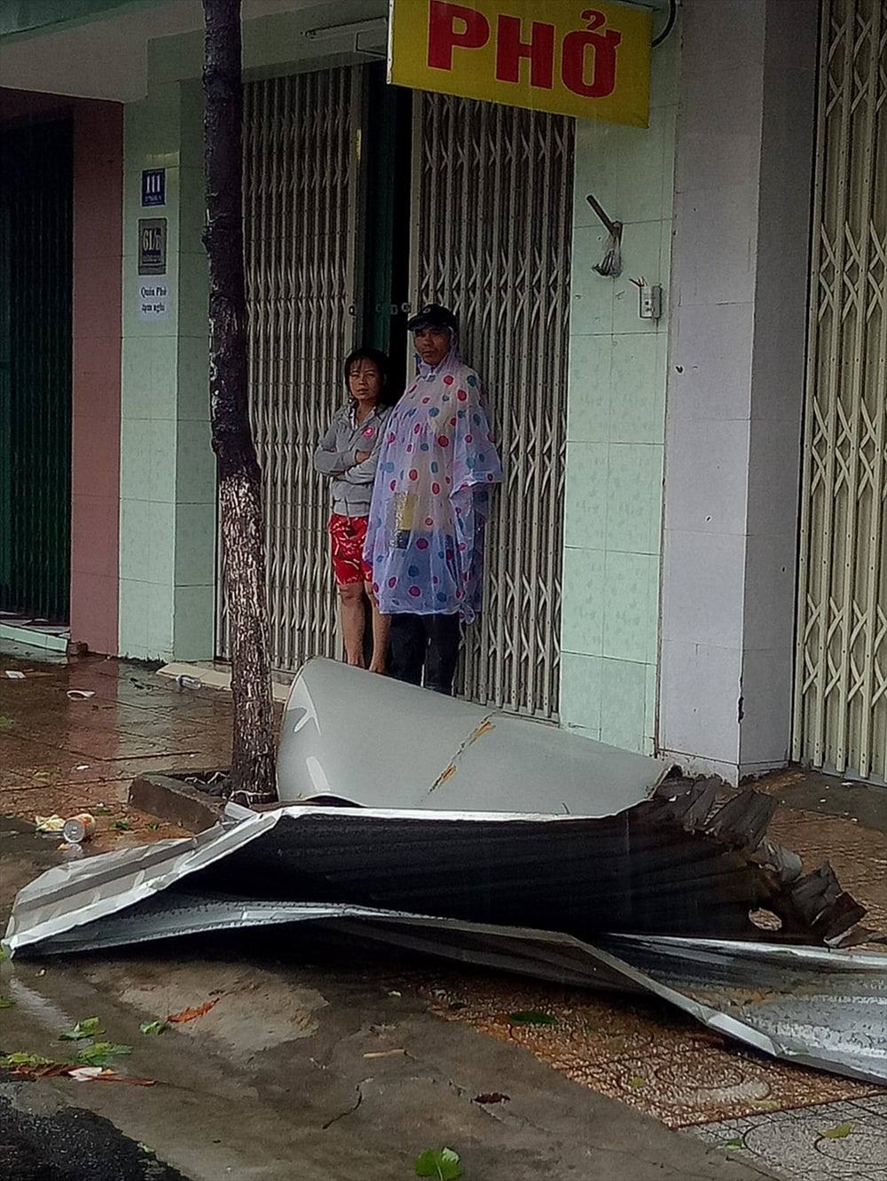 Thiệt hại ước tính tại các tỉnh Nam Trung bộ là rất lớn.