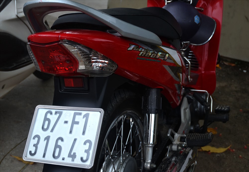 Chiếc xe tâng vật.