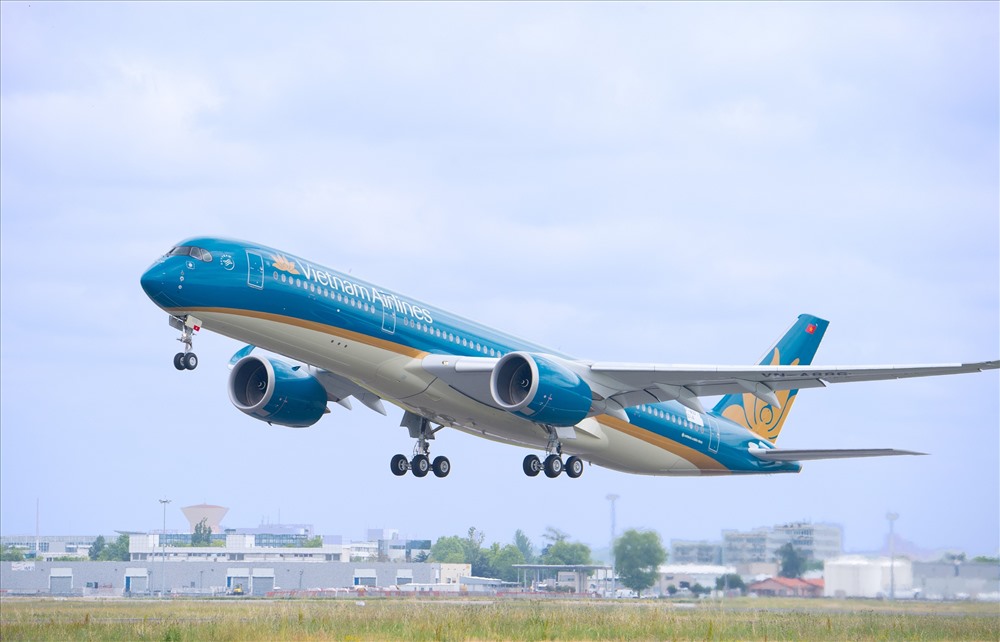 Đội bay A350 của Vietnam Airlines hiện đang bay đến 7 thành phố là Hà Nội, TP. Hồ Chí Minh, Paris (Pháp), Seoul (Hàn Quốc), Thượng Hải (Trung Quốc), Osaka và Haneda Tokyo (Nhật Bản).