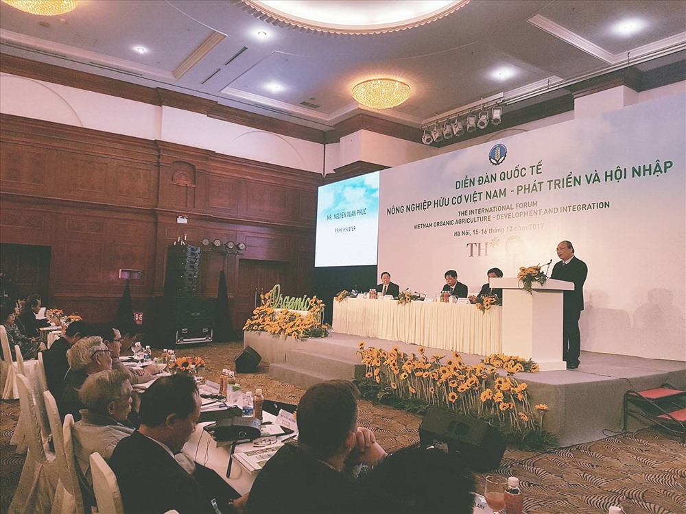 Thủ tướng Chính phủ Nguyễn Xuân Phúc nhấn mạnh, phát triển NNHC xu thế tất yếu và Việt Nam vẫn còn rất nhiều dư địa để phát triển. ẢNh: KH.V 