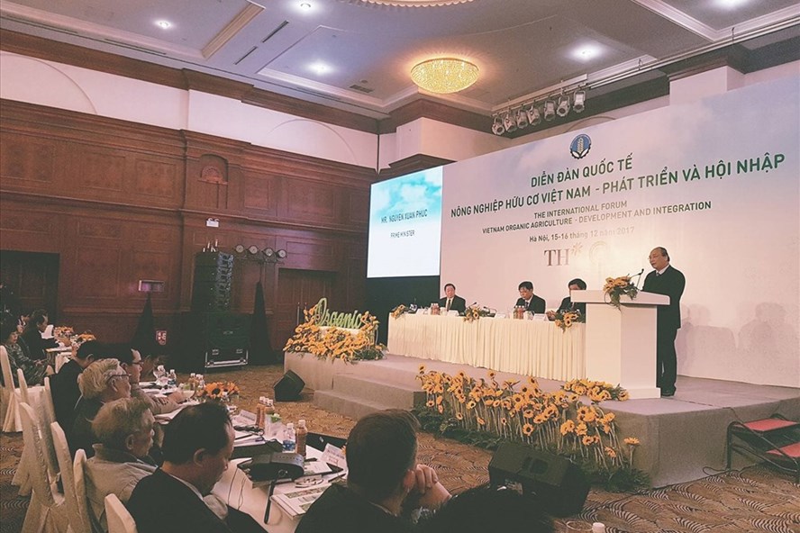 Thủ tướng Chính phủ Nguyễn Xuân Phúc nhấn mạnh, phát triển NNHC xu thế tất yếu và Việt Nam vẫn còn rất nhiều dư địa để phát triển. ẢNh: KH.V 