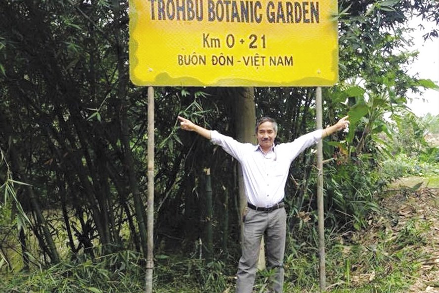 Ông Hưng với tình yêu lan rừng đã thành lập khu bảo tồn lan lớn nhất Việt Nam.
