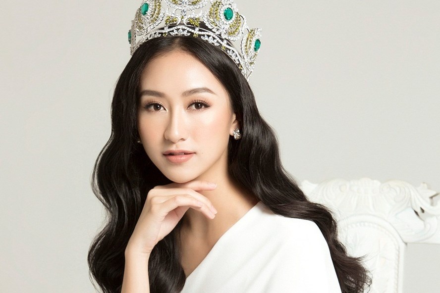 Hà Thu qua ống kính Lê Thiện Viễn