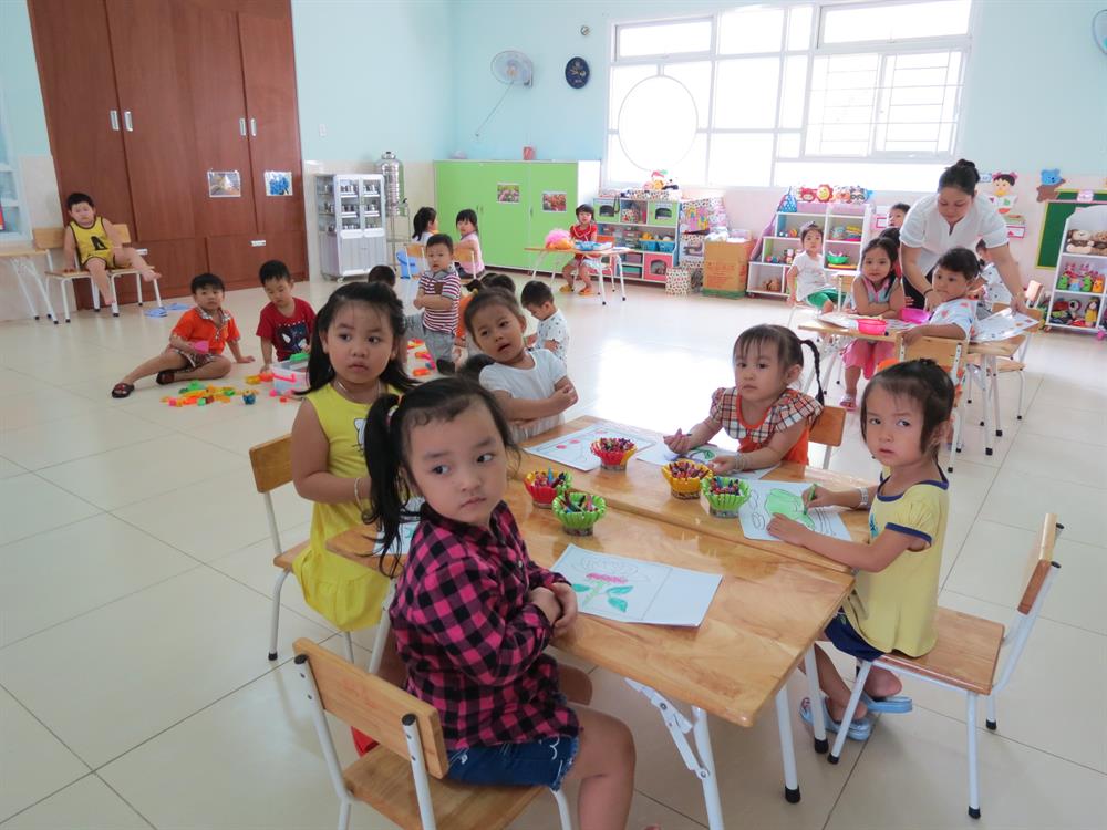 gi&aacute;o vi&ecirc;n mần mon bỏ việc