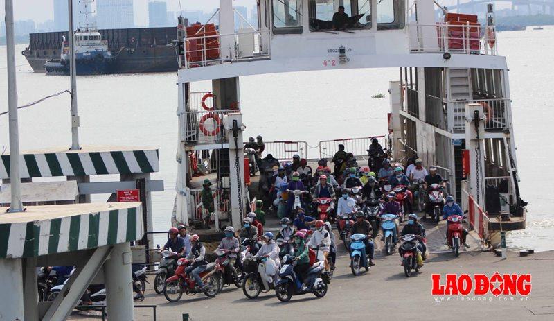 Phà Cát Lái sẽ huy động tối đa phương tiện, nhân lực phục vụ người dân dịp lễ Quốc Khánh. Ảnh: Trường Sơn