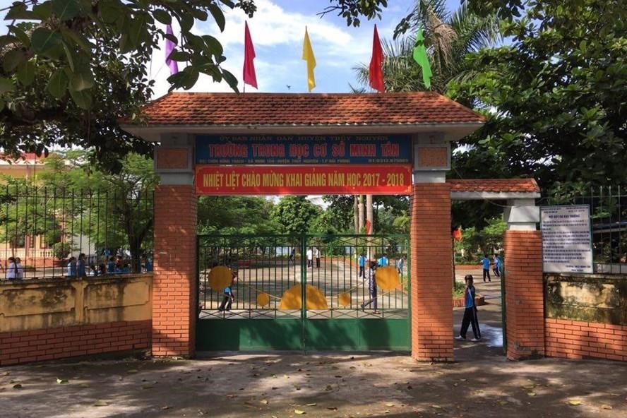 Trường THCS Minh Tân (Hải Phòng).