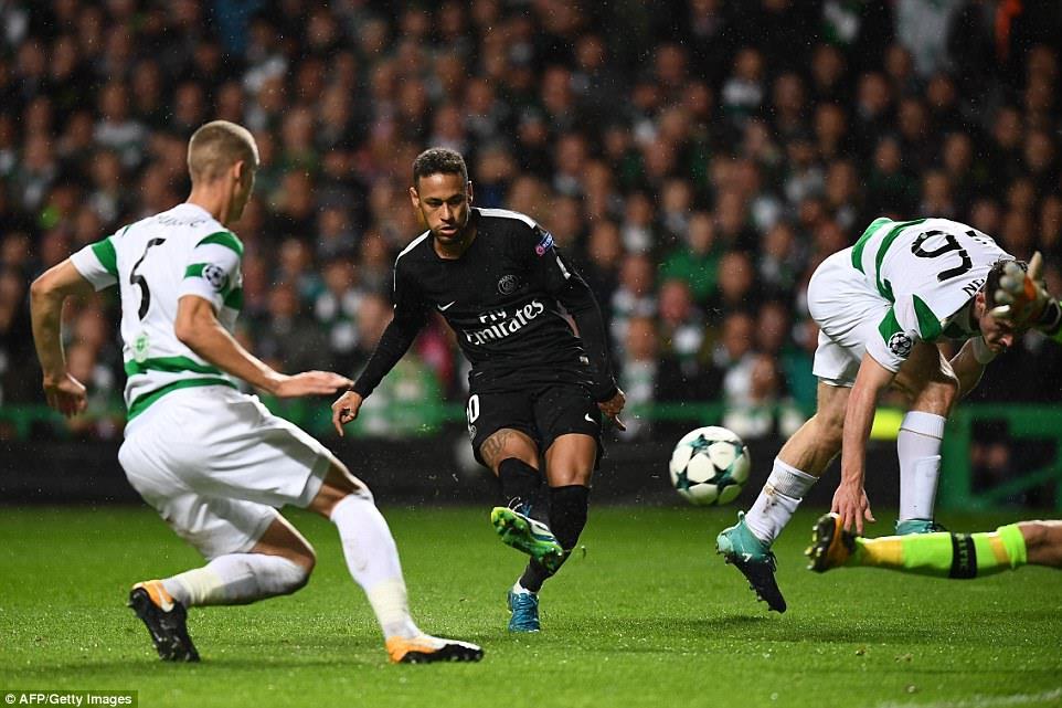 PSG đã mua về Neymar - người góp công giúp Barca loại họ ở mùa trước. Ảnh: Getty.