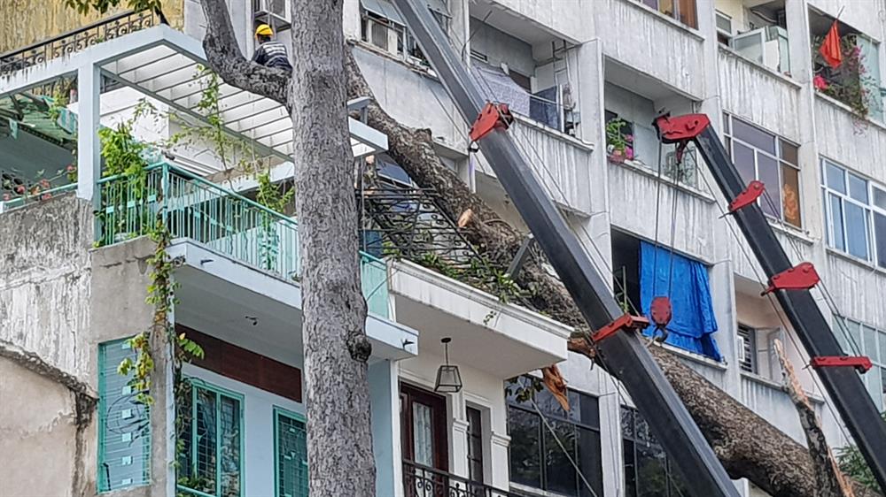 Căn nhà số 45 bị hư hỏng. Ảnh: Trường Sơn