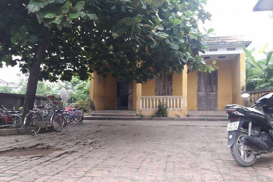Khu trường lẻ ở Cát Động tồi tàn sau khi được tân trang vào tuần trước.