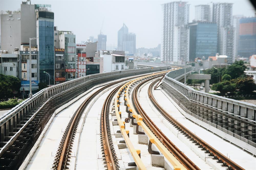 Đường ray tàu đường sắt trên cao tuyến Cát Linh - Hà Đông.