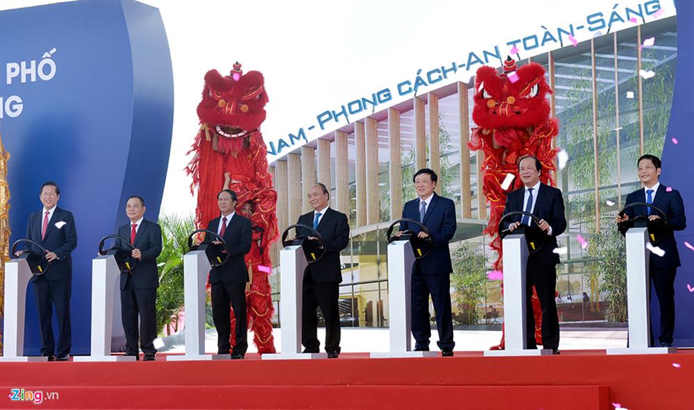 Khởi công tổ hợp sản xuất ôtô VinFast