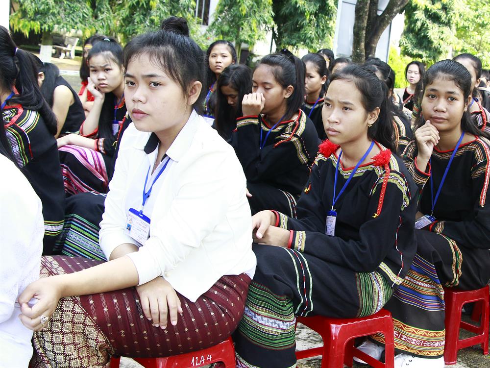 Lễ khai giảng diễn ra tại trường Nơ Trang Lơng trong vòng 60 phút nhưng tràn đầy ý nghĩa. Ảnh: T.D