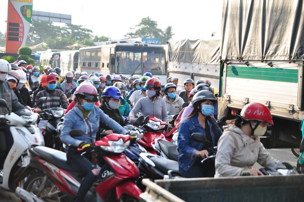 Sự việc gây nên tình trạng tắc nghẽn giao thông kéo dài vào giờ tan tầm