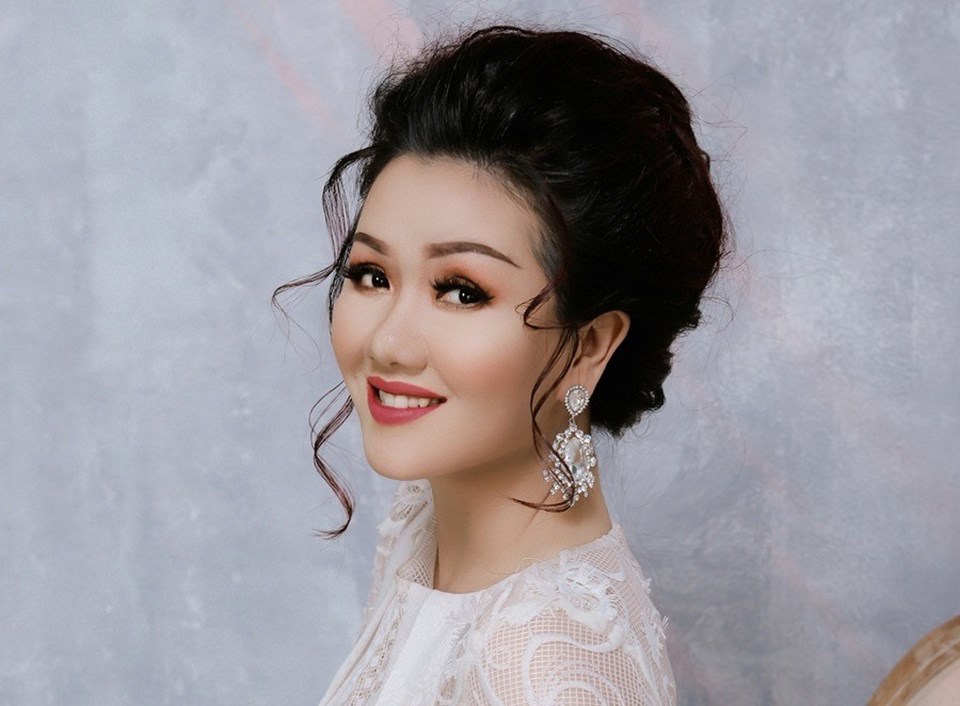Anna Lan Ngọc. Anna Lan Ngọc.