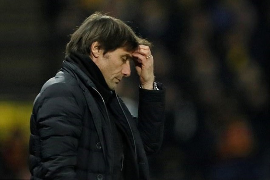 Kết quả trận lượt về với Barcelona sẽ ảnh hưởng tới số phận của HLV Conte ở Chelsea sau mùa giải này. Ảnh: Reuters.
