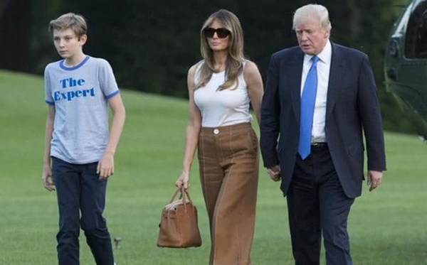 Nóng nhất hôm nay: Tổng thống Mỹ nói đùa việc phu nhân Melania Trump rời Nhà Trắng