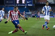 Thua sốc Sociedad 0 - 3, Atletico dâng chức vô địch cho Barca Thua sốc Sociedad 0 - 3, Atletico dâng chức vô địch cho Barca