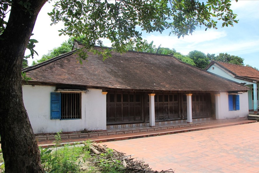 Những căn nhà rường làm nên vẻ đẹp của làng cổ Phước Tích. Ảnh: NĐT