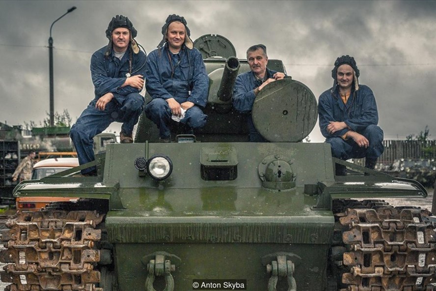 Công viá»c không khiến nhóm trá» nên già u có, nhưng mang lại niá»m vui.