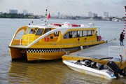 TP.Hồ Chí Minh: Tranh cãi về hiệu quả của tuyến buýt đường sông TP.Hồ Chí Minh: Tranh cãi về hiệu quả của tuyến buýt đường sông