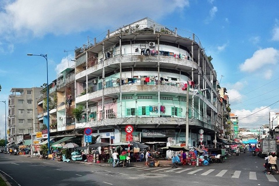 TP.HCM: Khẩn trương di dời dân ở 15 chung cư hư hỏng nặng TP.HCM: Khẩn trương di dời dân ở 15 chung cư hư hỏng nặng