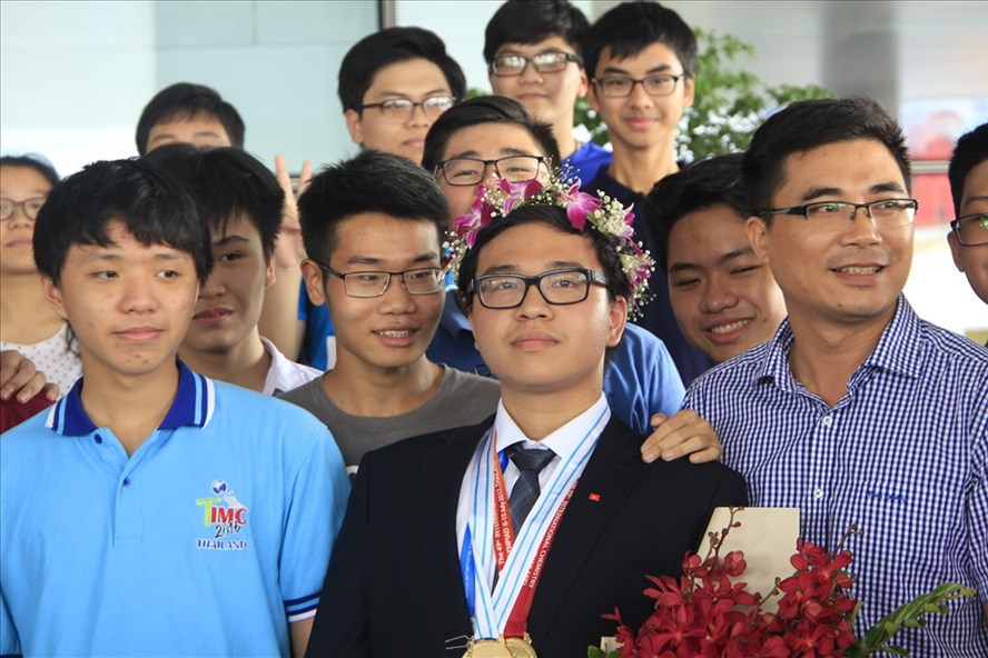 Phạm Đức Anh 2 năm liền giành Huy chương Vàng Olympic Hóa học. Ảnh: Nguyễn Hà