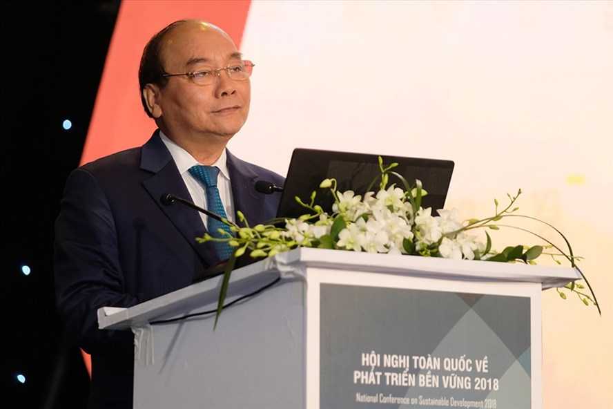 Thủ tướng Nguyễn Xuân Phúc phát biểu tại Hội nghị phát triển bền vững 2018. Ảnh: TTXVN