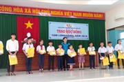 LĐLĐ thị xã Long Mỹ (Hậu Giang): Trao 137 suất học bổng “Tấm lòng vàng” đầu năm học mới LĐLĐ thị xã Long Mỹ (Hậu Giang): Trao 137 suất học bổng “Tấm lòng vàng” đầu năm học mới