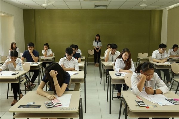 Đề xuất học sinh nghỉ thứ Bảy: Chất lượng giáo dục đâu phải ở chỗ học tăng ca, tăng ngày!