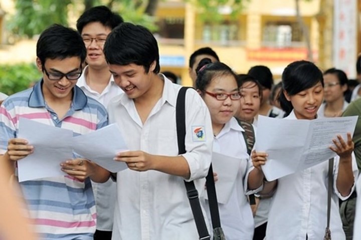 Đại học Kinh tế - Đại học Quốc gia Hà Nội công bố điểm chuẩn: Thấp nhất 21,7 điểm | Lao Động ...