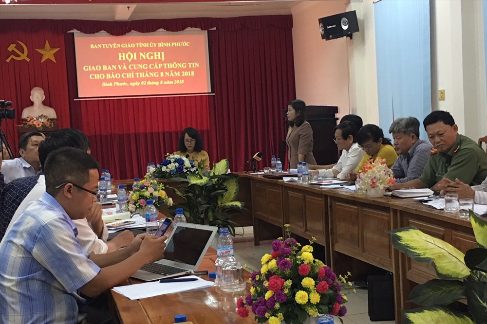 Vụ "hỗ trợ kinh phí" trồng điều cho người dân được Ban Tuyên giáo tỉnh Bình Phước cung cấp thông tin tại cuộc họp diễn ra tại thị xã Đồng Xoài ngày 2.8.2018. Ảnh: C.H