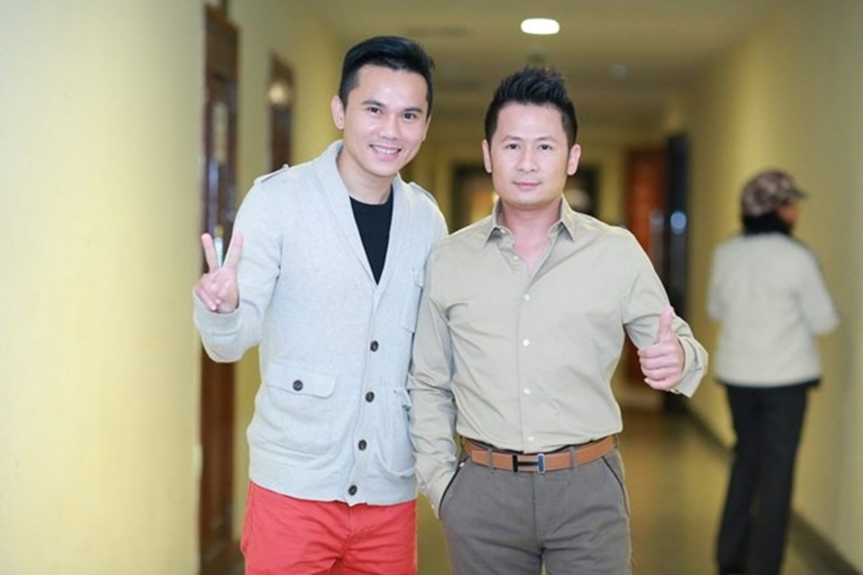 Nhạc sĩ Tú Dưa: “Tôi sẽ hát với anh Kiều về những kỷ niệm một thời Quả Dưa Hấu” Nhạc sĩ Tú Dưa: “Tôi sẽ hát với anh Kiều về những kỷ niệm một thời Quả Dưa Hấu”