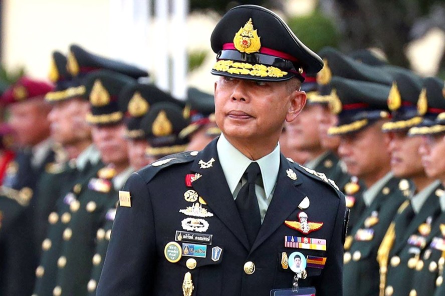 Tướng Apirat Kongsompong - tân chỉ huy quân đội Thái Lan. Ảnh: Reuters.