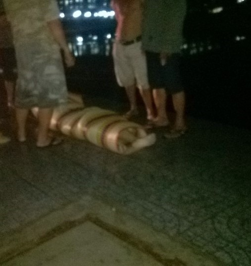 thi thể đã được tìm thấy. Ảnh :Thành Nhân