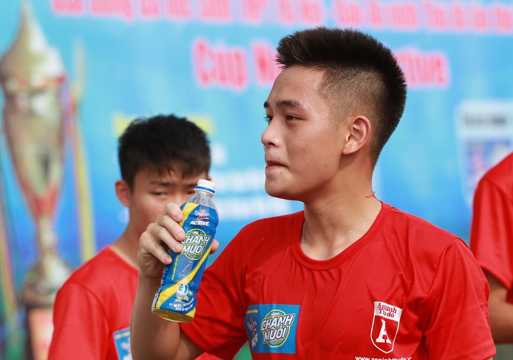 Number 1 Active mang đến thể lực bền bỉ cho các cầu thủ trong suốt mùa giải