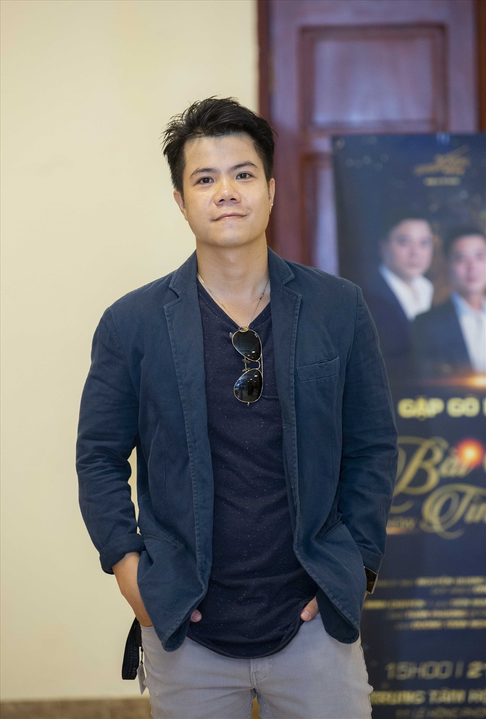 Ca sĩ Đinh Mạnh Ninh. Ảnh: NVCC