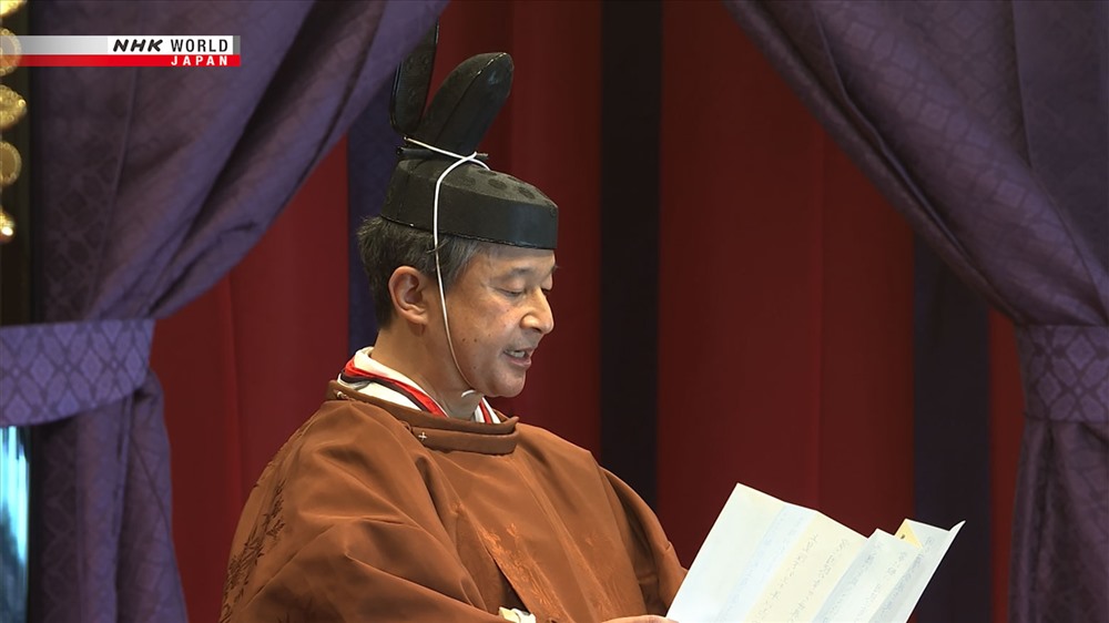 Nhật hoàng Naruhito tuyên bố đăng quang tại Hoàng Cung Nhật Bản. Ảnh: NHK.